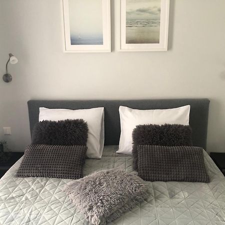 Cosy 1 Bedroom Apartment In The Heart Of Old Town With Parking Kaunas Ngoại thất bức ảnh