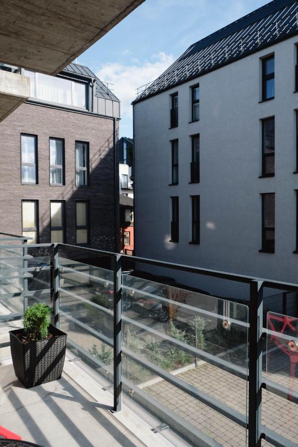 Cosy 1 Bedroom Apartment In The Heart Of Old Town With Parking Kaunas Ngoại thất bức ảnh