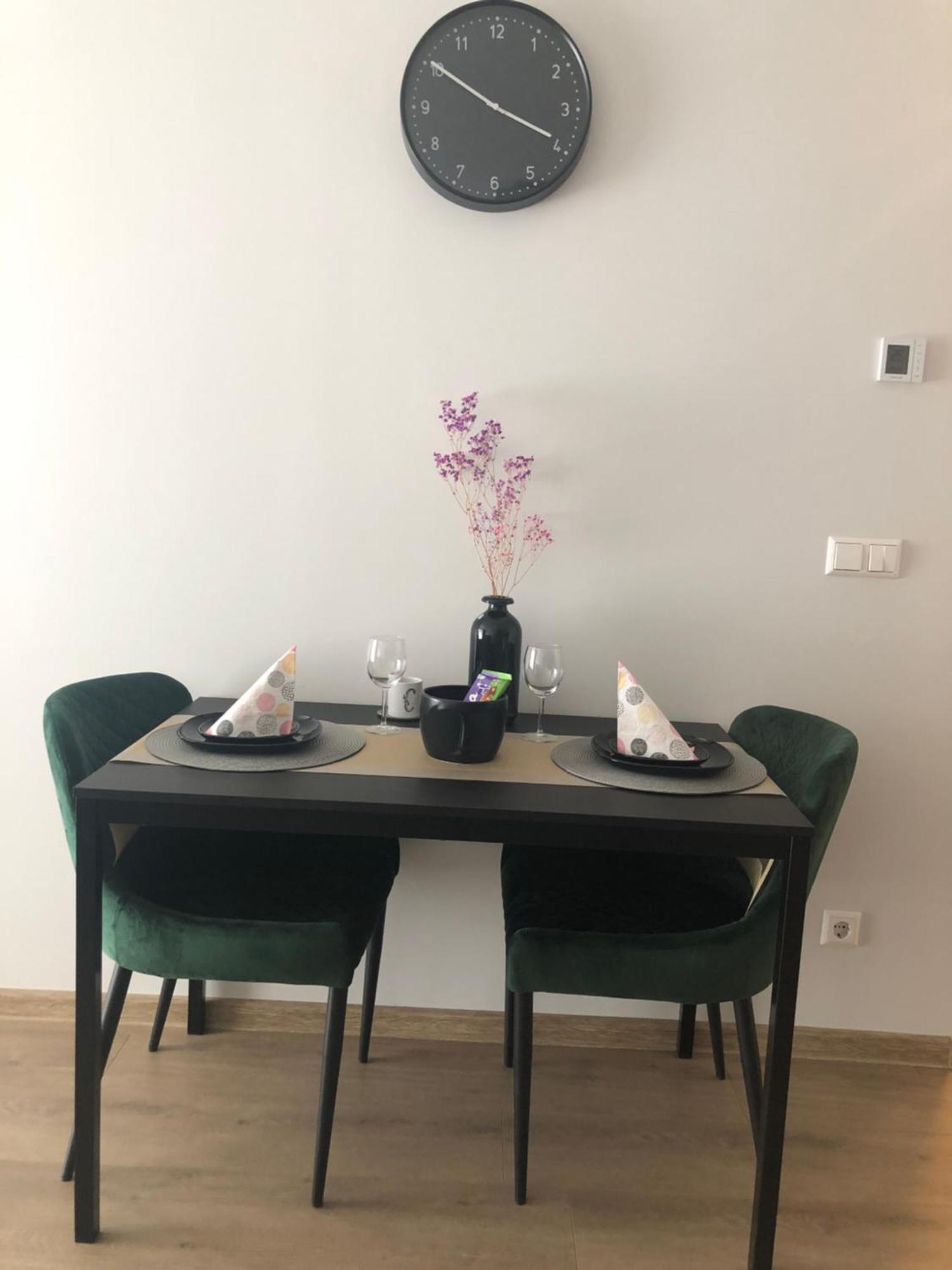 Cosy 1 Bedroom Apartment In The Heart Of Old Town With Parking Kaunas Ngoại thất bức ảnh